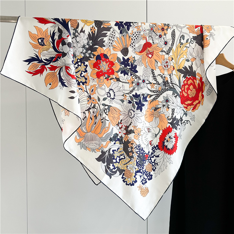 Syal Sutra 110CM Merek Mewah D - Travel Accessories Luxury Brands ulasan dan harga
