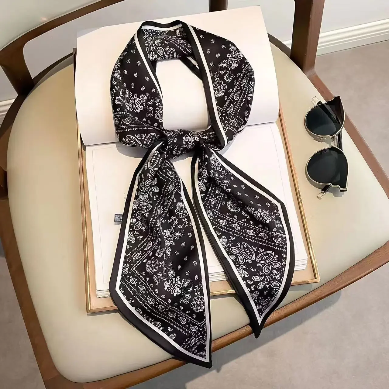 Desain Cetak Syal Tipis Motif  - Travel Accessories Luxury Brands ulasan dan harga
